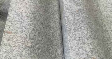 榆林芙蓉白S型拉丝面路沿石