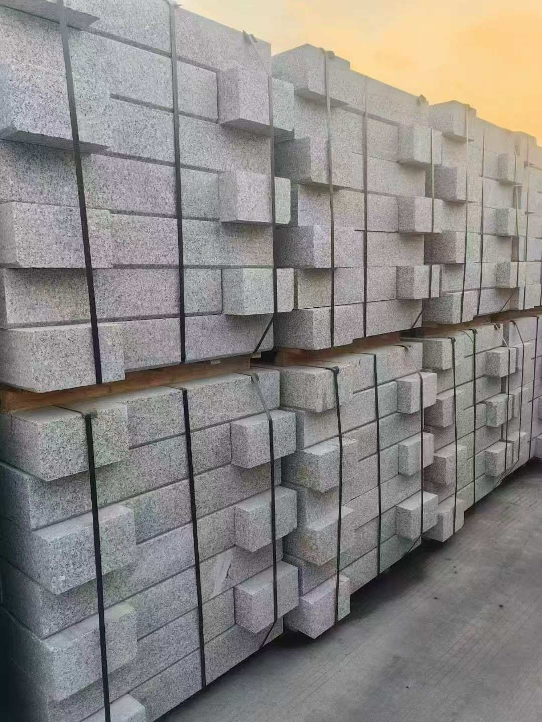 榆林 芝麻白路沿石