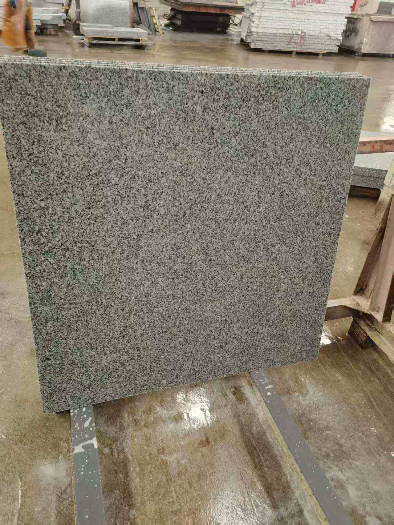 榆林 芝麻白光面900*900，高地铁标准